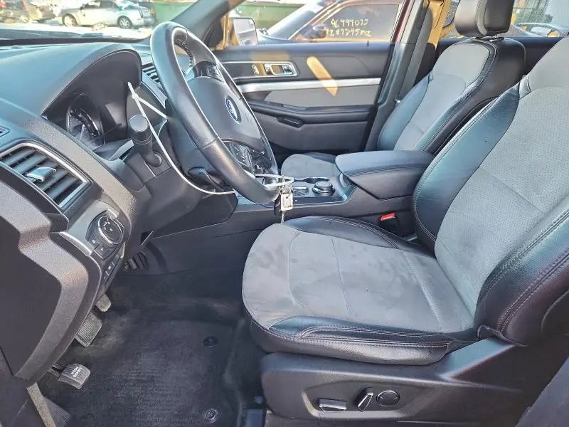 2017 FORD EXPLORER XLT  