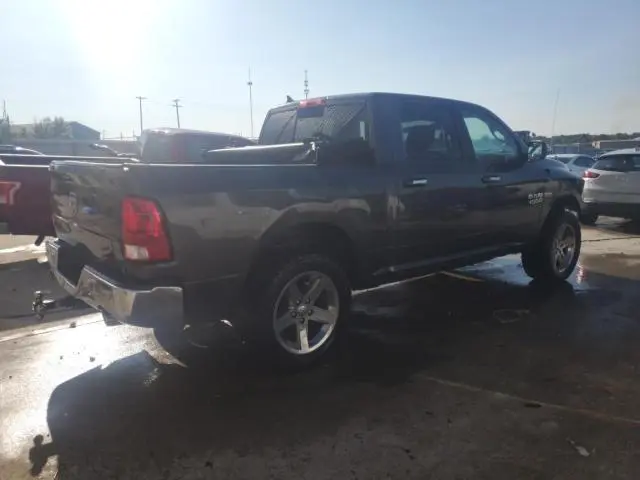 2015 RAM 1500 SLT