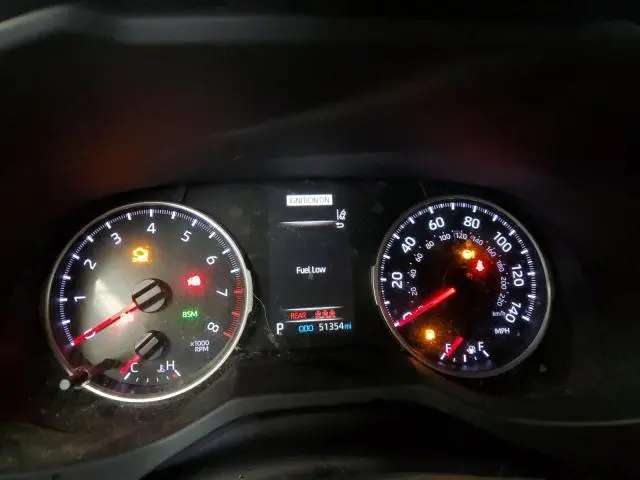 2019 TOYOTA RAV4 XLE  