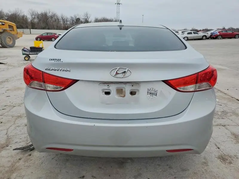 2011 HYUNDAI ELANTRA GLS  