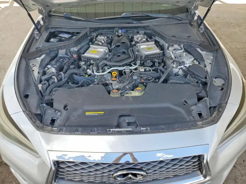2019 INFINITI Q50 LUXE  