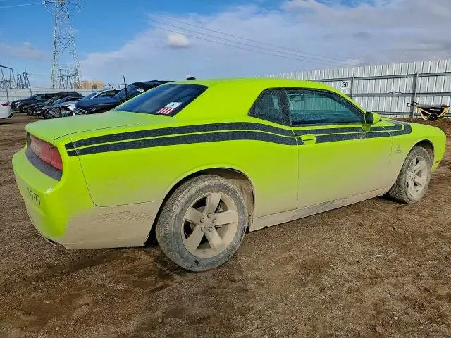 2012 DODGE CHALLENGER SXT  