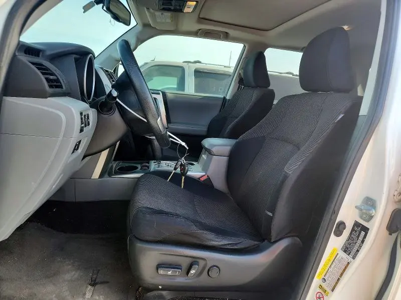 2012 TOYOTA 4RUNNER SR5  