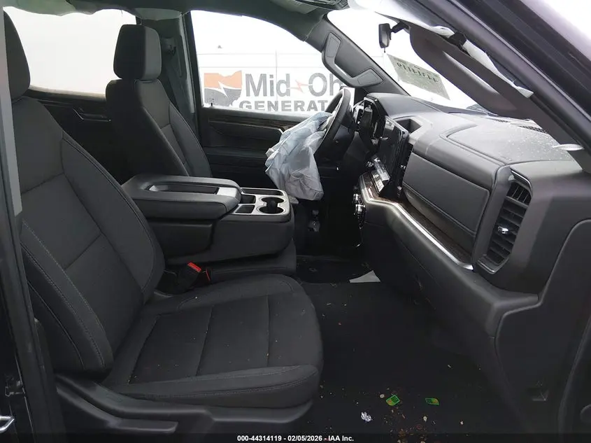 2025 GMC SIERRA 1500 4WD  SHORT BOX ELEVATION WITH 3VL