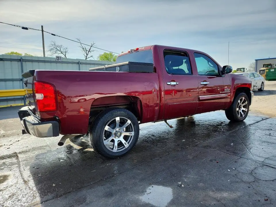 2013 CHEVROLET SILVERADO C1500 LT  