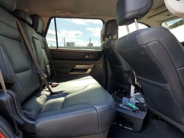 2024 TOYOTA SEQUOIA SR5  