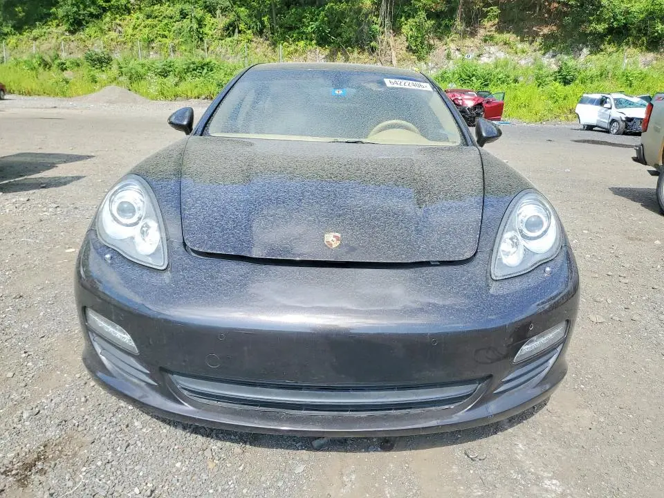 2012 PORSCHE PANAMERA 2  