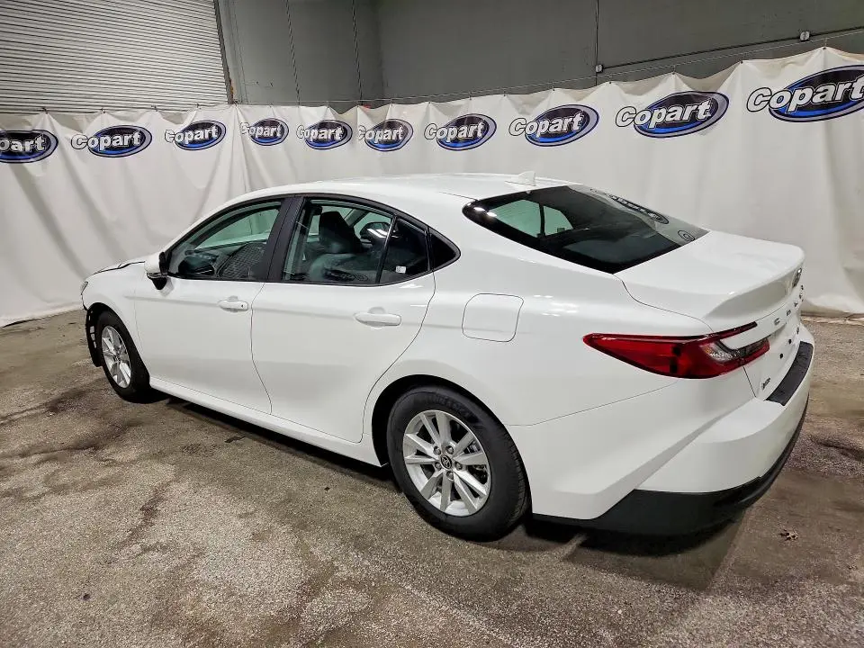 2026 TOYOTA CAMRY LE  