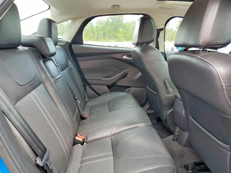 2012 FORD FOCUS TITANIUM  