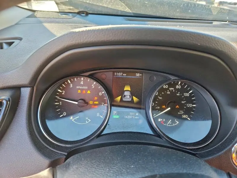 2019 NISSAN ROGUE S  