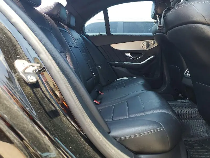 2018 MERCEDES-BENZ C 300  