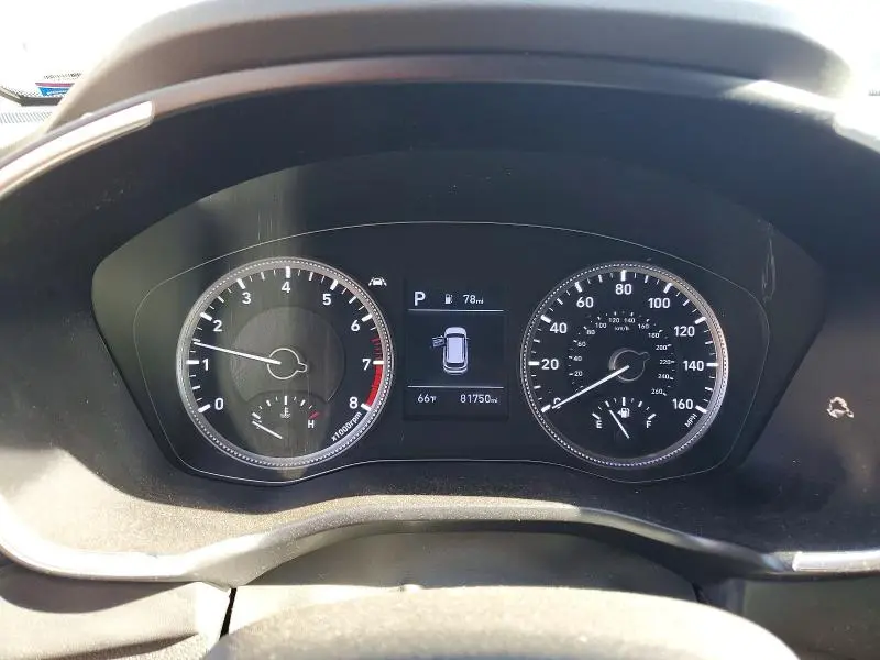 2019 HYUNDAI SANTA FE SE  