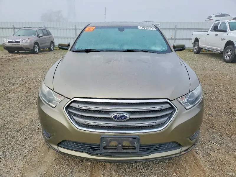 2013 FORD TAURUS SEL  