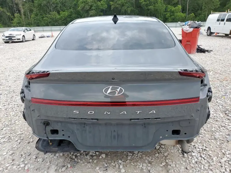 2020 HYUNDAI SONATA SE  