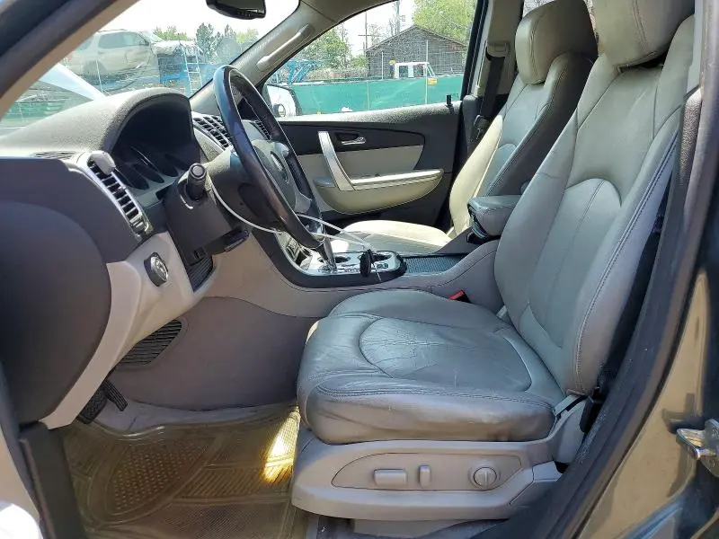 2011 GMC ACADIA SLT-1  