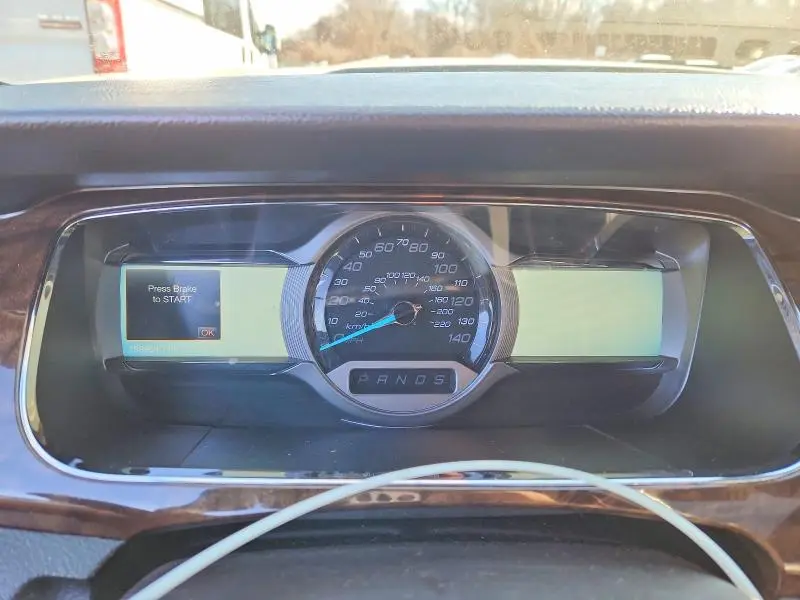 2015 FORD TAURUS LIMITED  