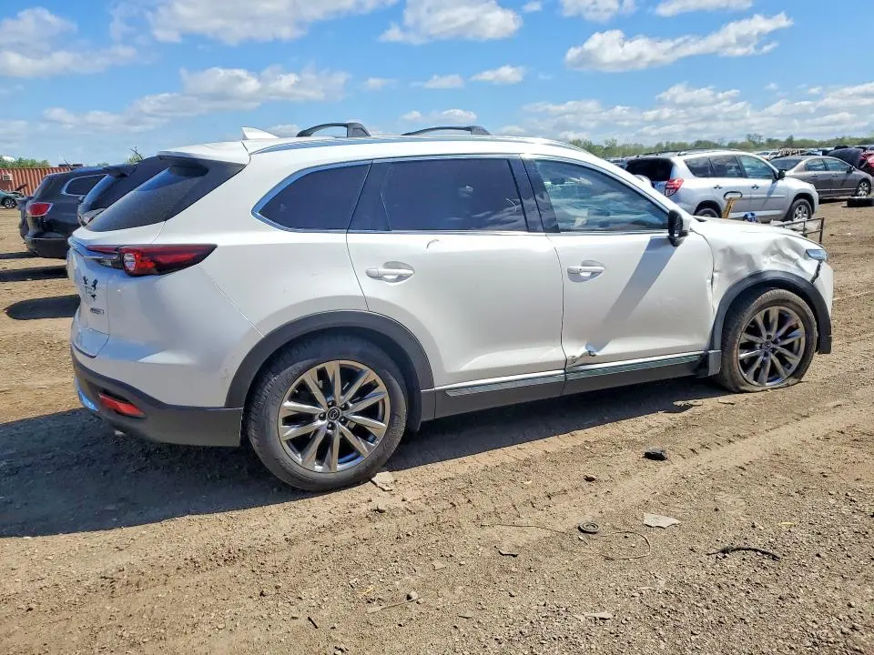 2018 MAZDA CX-9 SIGNATURE  