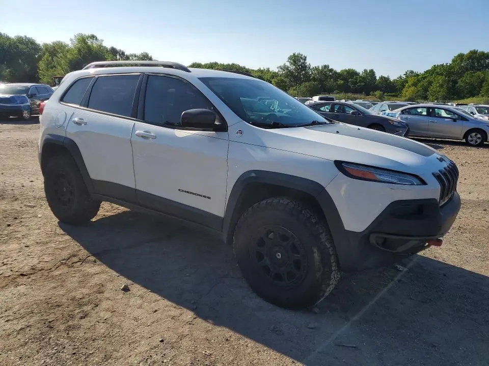 2016 JEEP CHEROKEE TRAILHAWK  