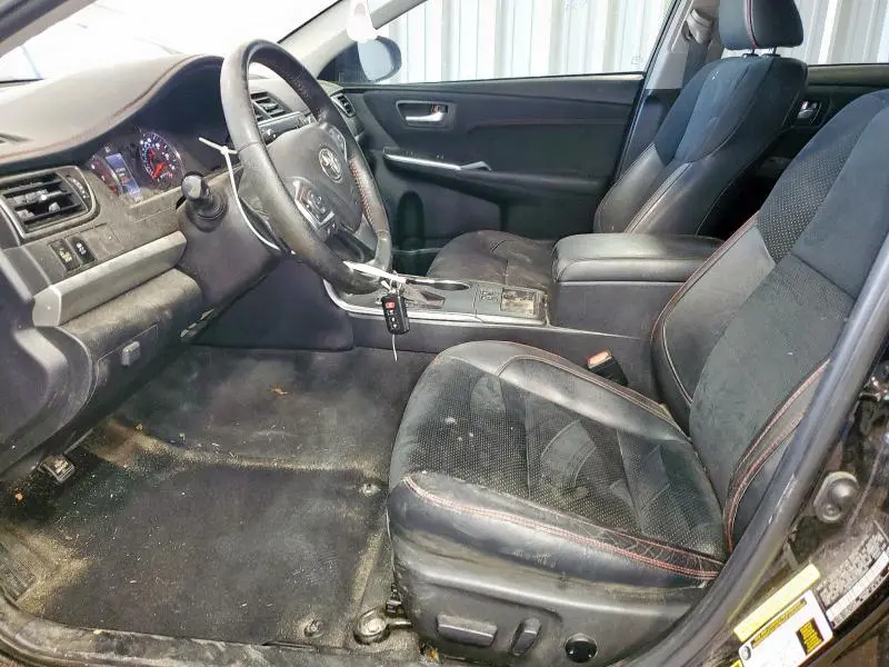 2015 TOYOTA CAMRY XSE  