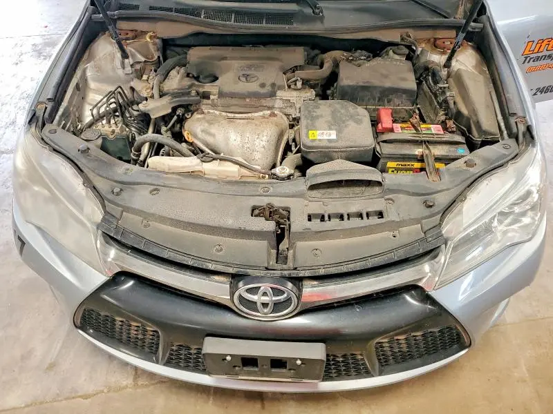 2017 TOYOTA CAMRY SE  