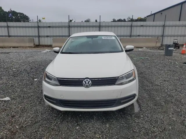 2012 VOLKSWAGEN JETTA SE  