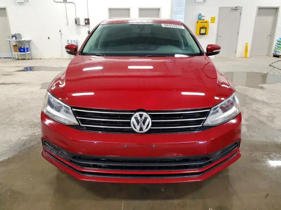 2016 VOLKSWAGEN JETTA SE  