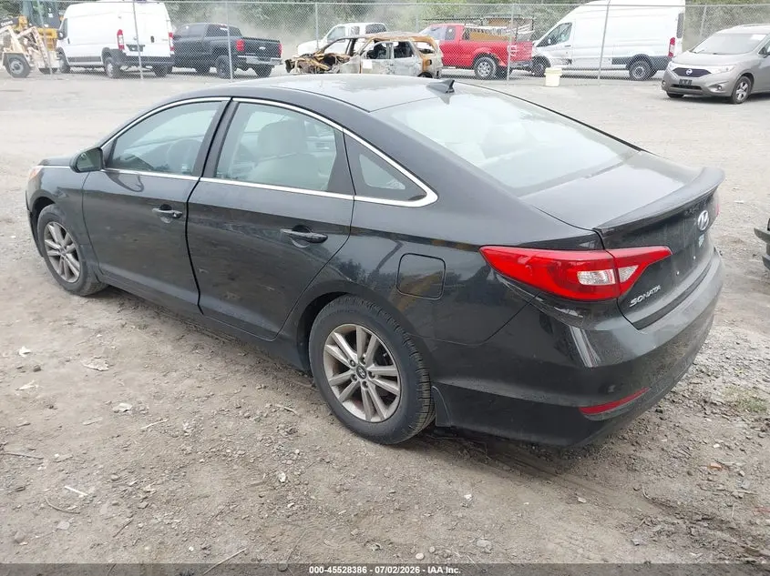 2015 HYUNDAI SONATA SE