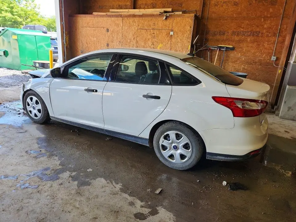2014 FORD FOCUS S  