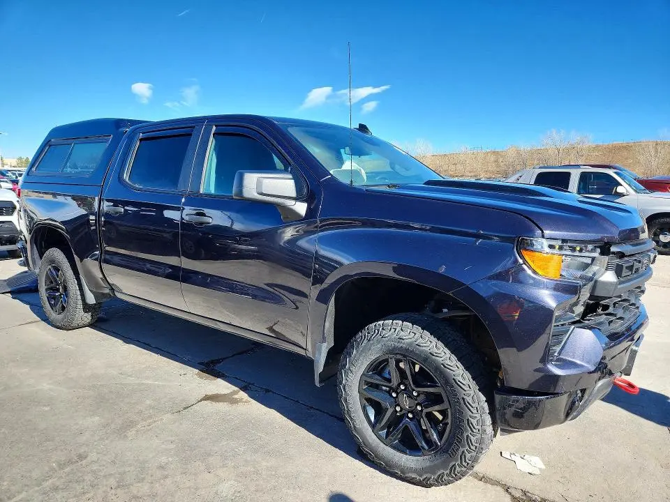 2024 CHEVROLET SILVERADO K1500 TRAIL BOSS CUSTOM  