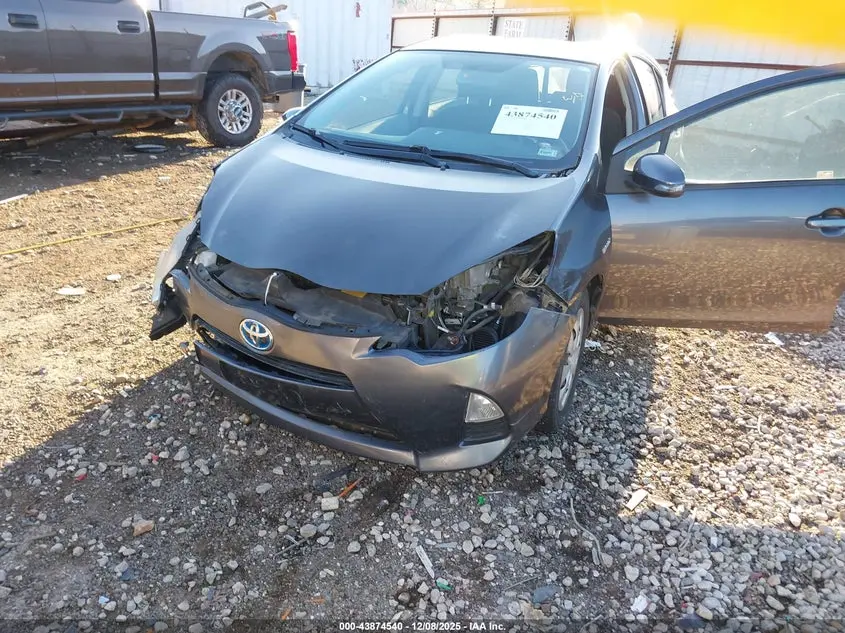 2012 TOYOTA PRIUS C TWO