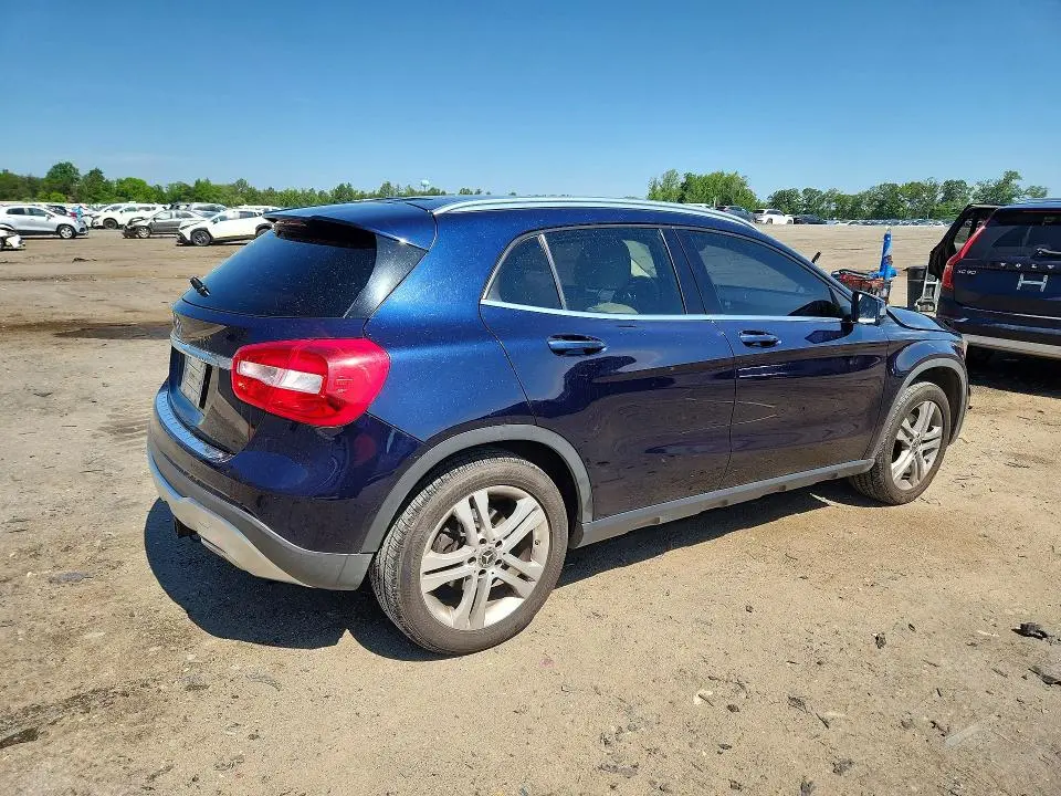 2018 MERCEDES-BENZ GLA 250  