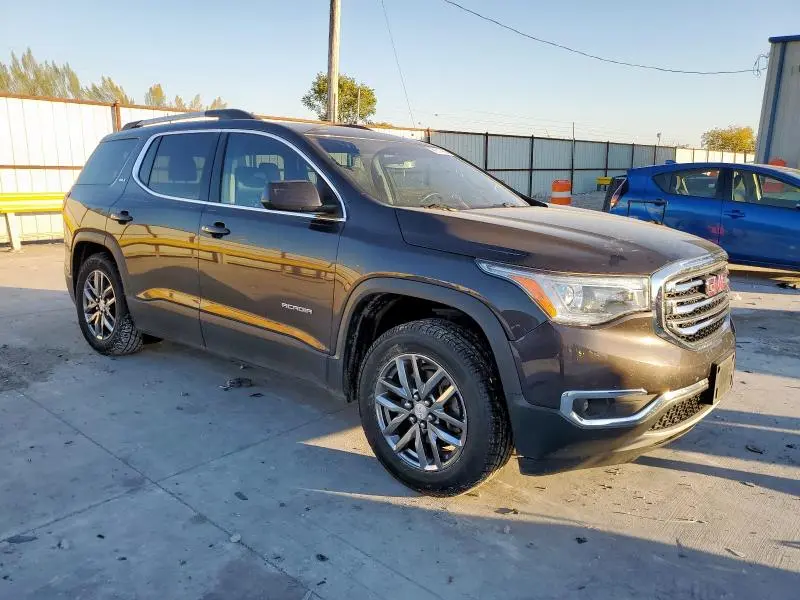 2017 GMC ACADIA SLT-1  
