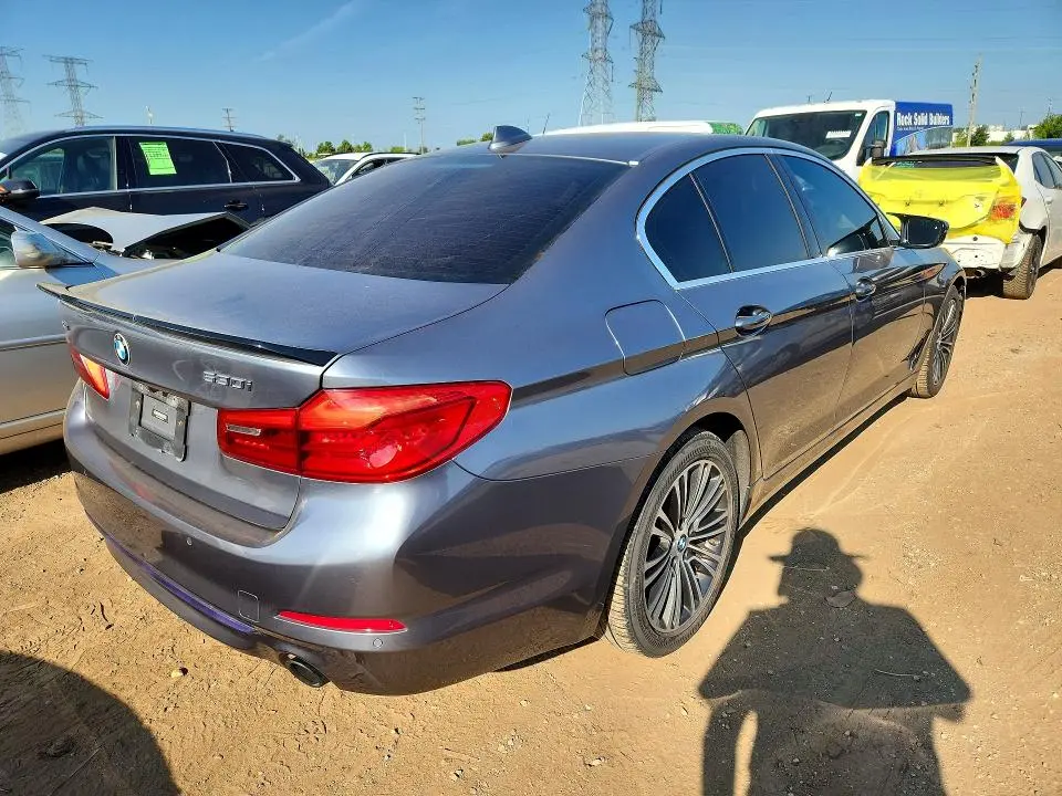 2019 BMW 530 XI  