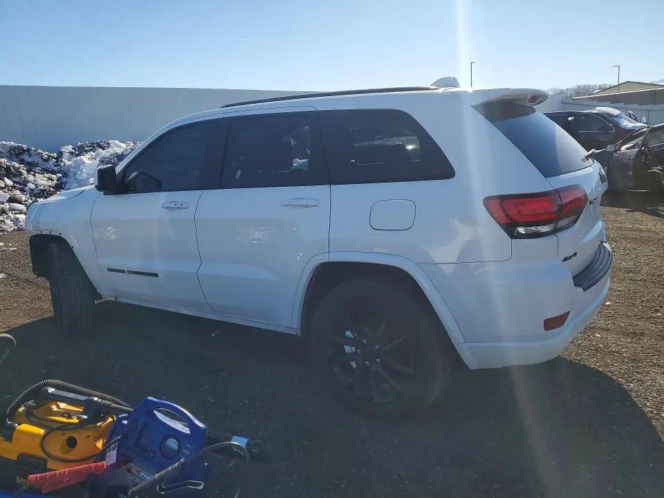 2021 JEEP GRAND CHEROKEE LAREDO  