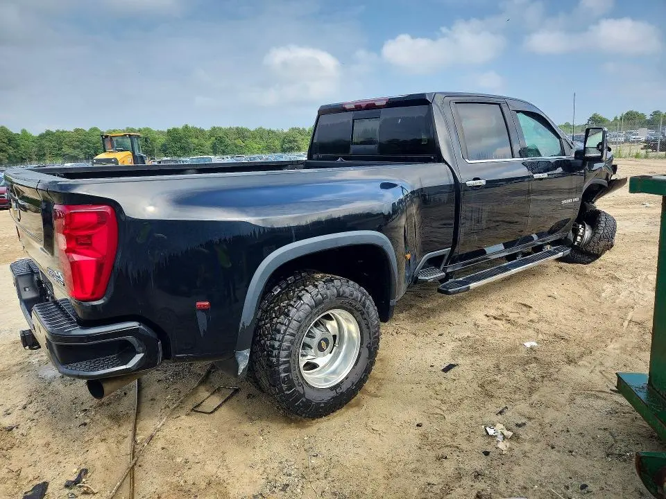 2023 CHEVROLET SILVERADO K3500 HIGH COUNTRY  