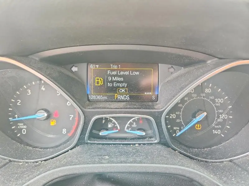 2016 FORD FOCUS SE  