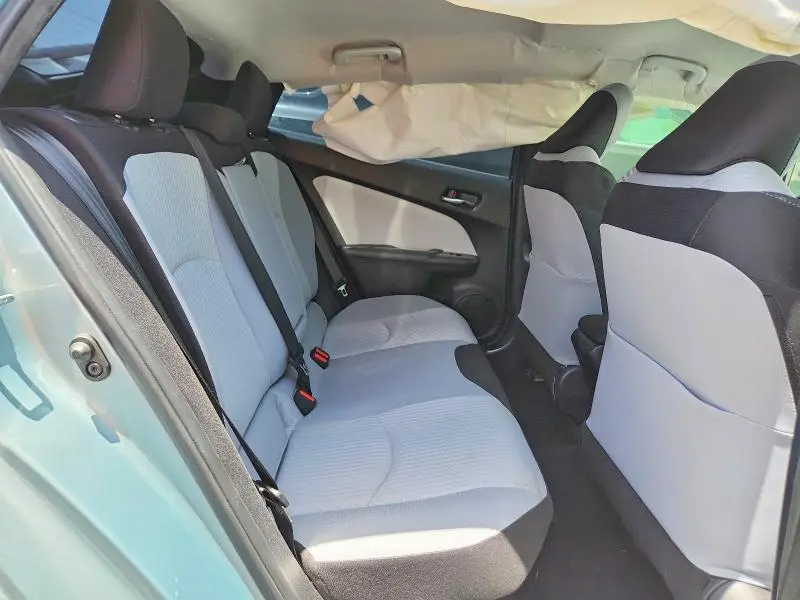 2017 TOYOTA PRIUS   