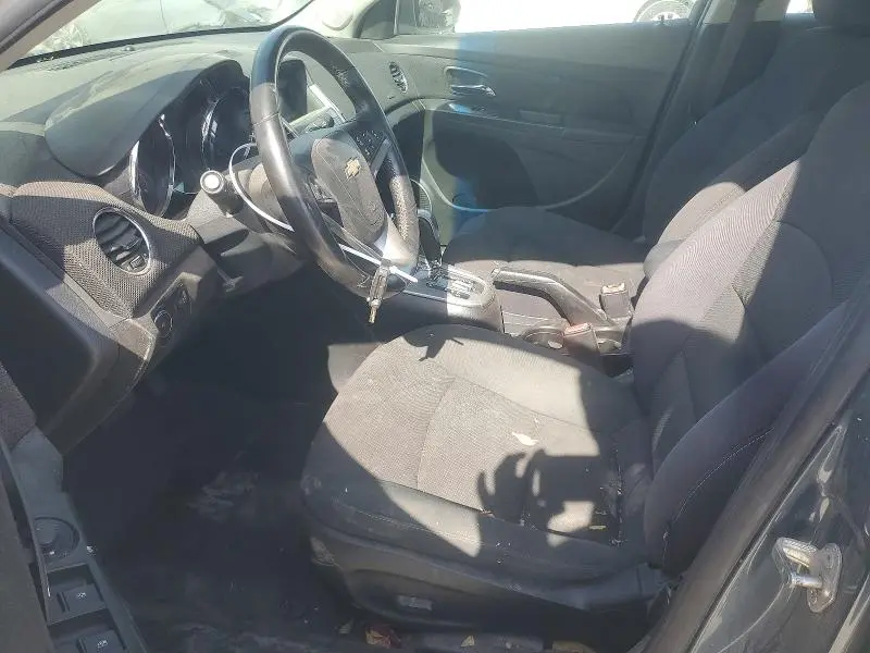 2012 CHEVROLET CRUZE LT  