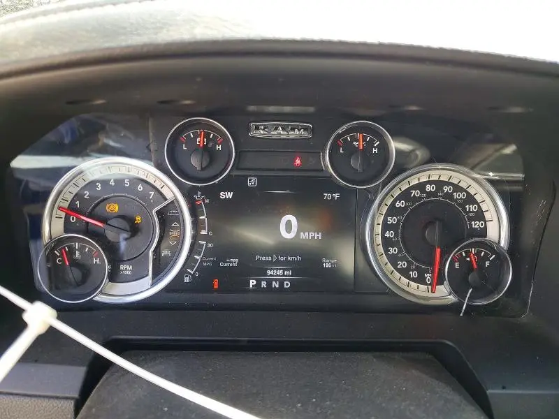 2016 RAM 1500 SPORT  