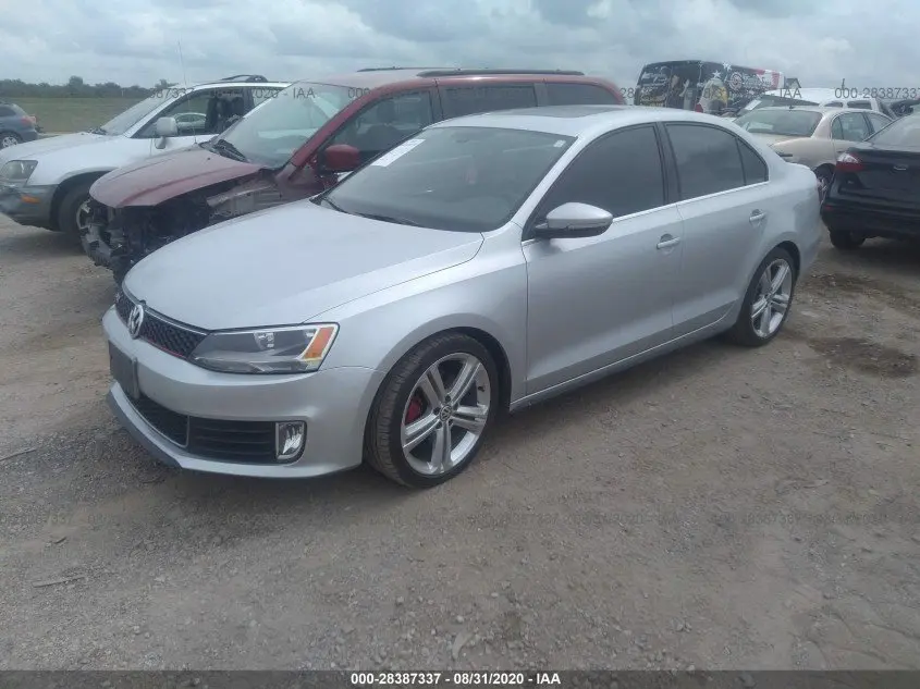 2015 VOLKSWAGEN JETTA SEDAN 2.0T GLI SE