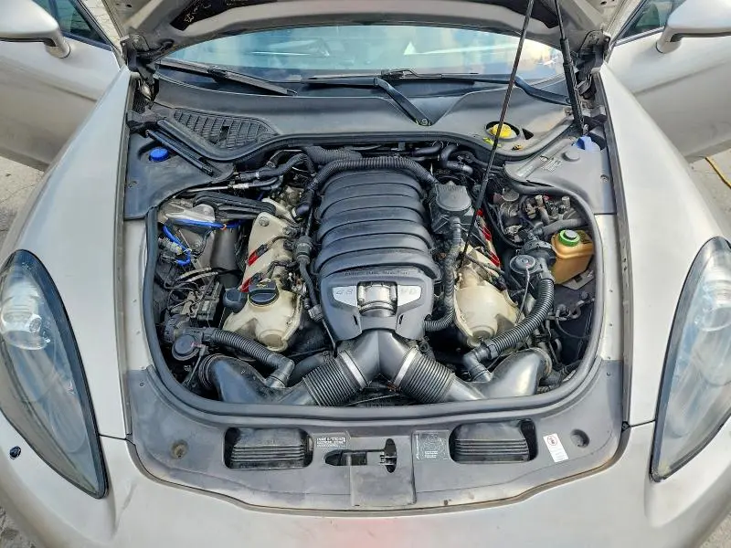 2013 PORSCHE PANAMERA GTS  