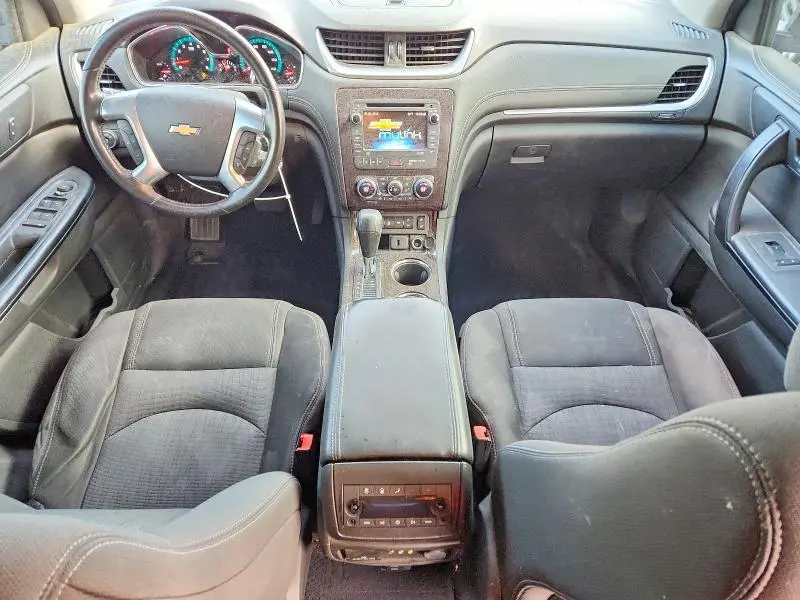 2015 CHEVROLET TRAVERSE LT  