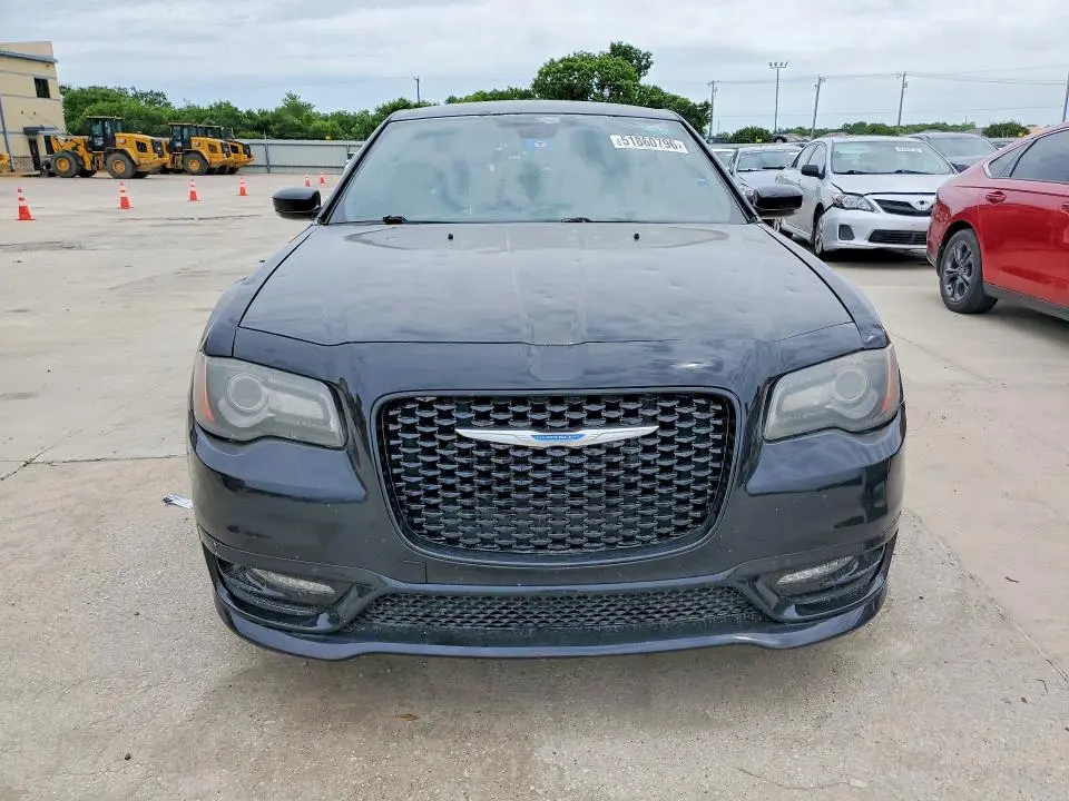 2012 CHRYSLER 300 SRT-8  