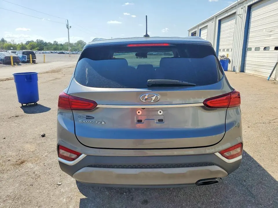 2019 HYUNDAI SANTA FE SE  