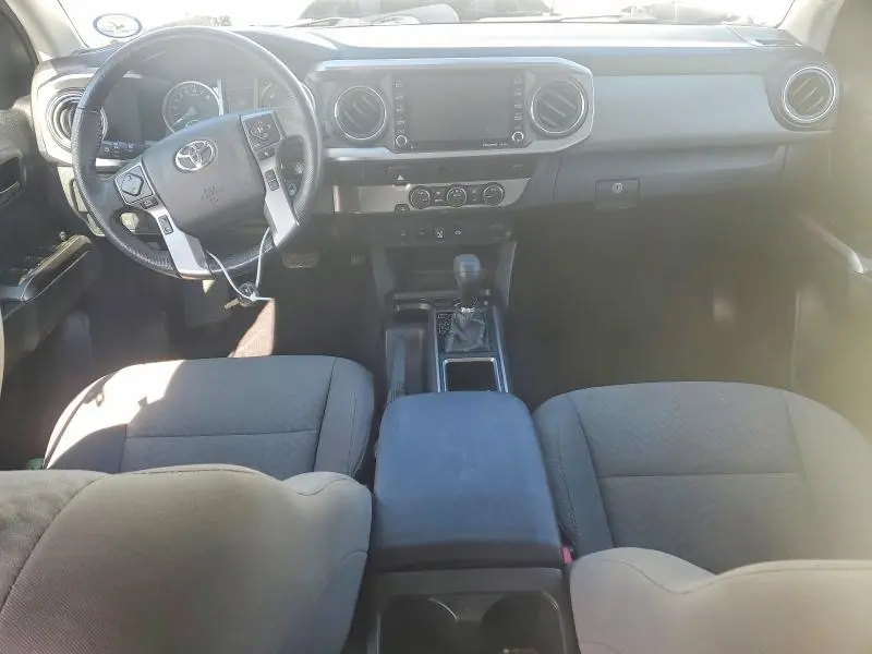 2021 TOYOTA TACOMA SR5 V6  