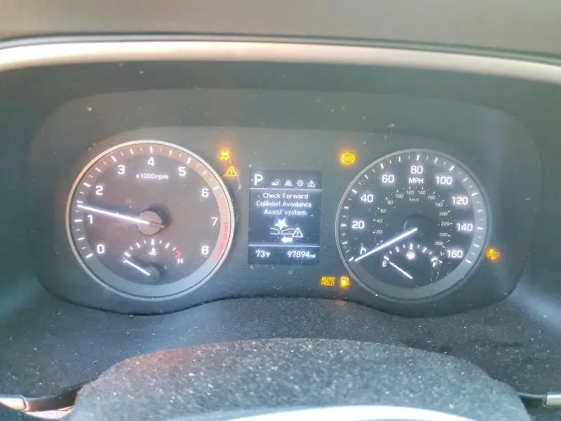 2019 HYUNDAI TUCSON SE  