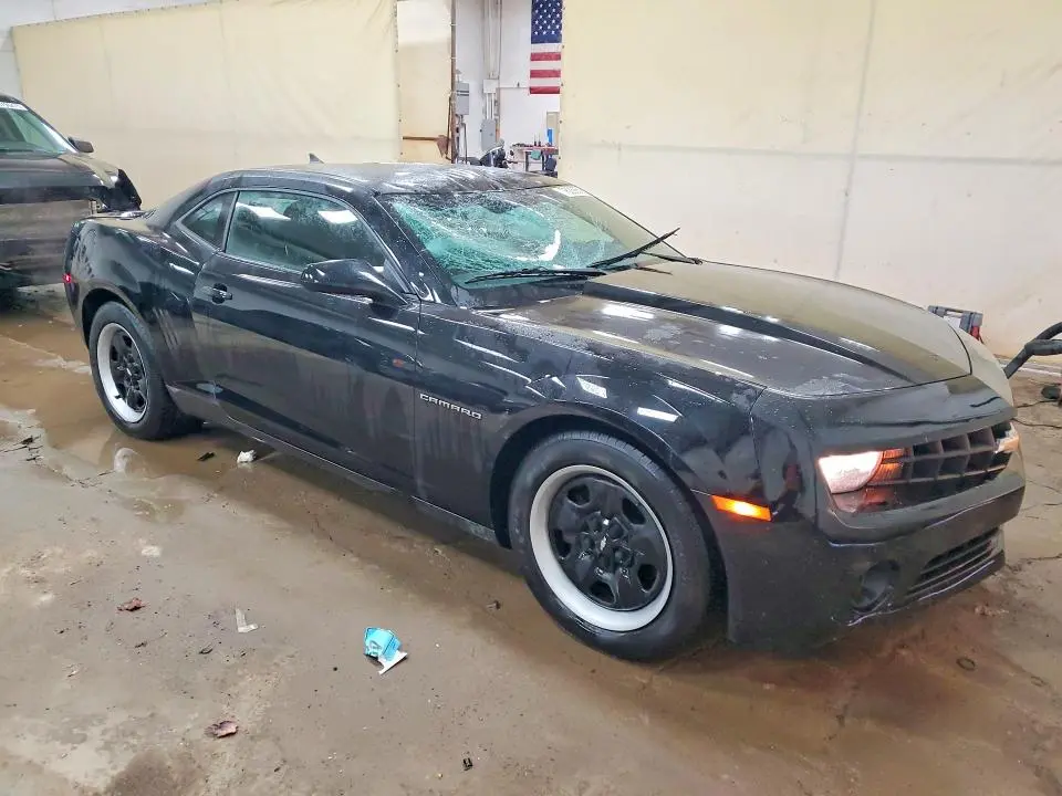 2013 CHEVROLET CAMARO LS  