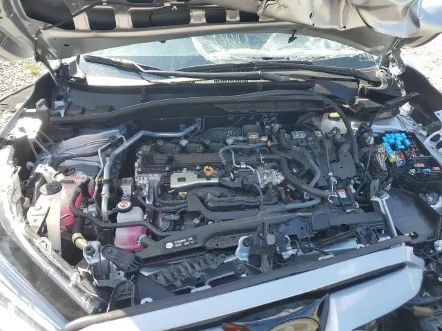 2024 TOYOTA COROLLA CROSS SE  