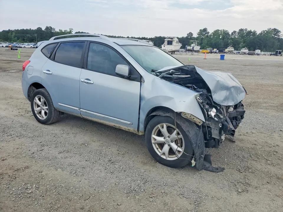 2011 NISSAN ROGUE   