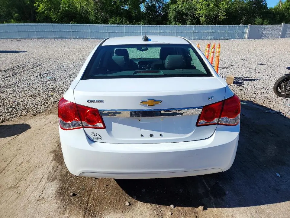 2015 CHEVROLET CRUZE LT  